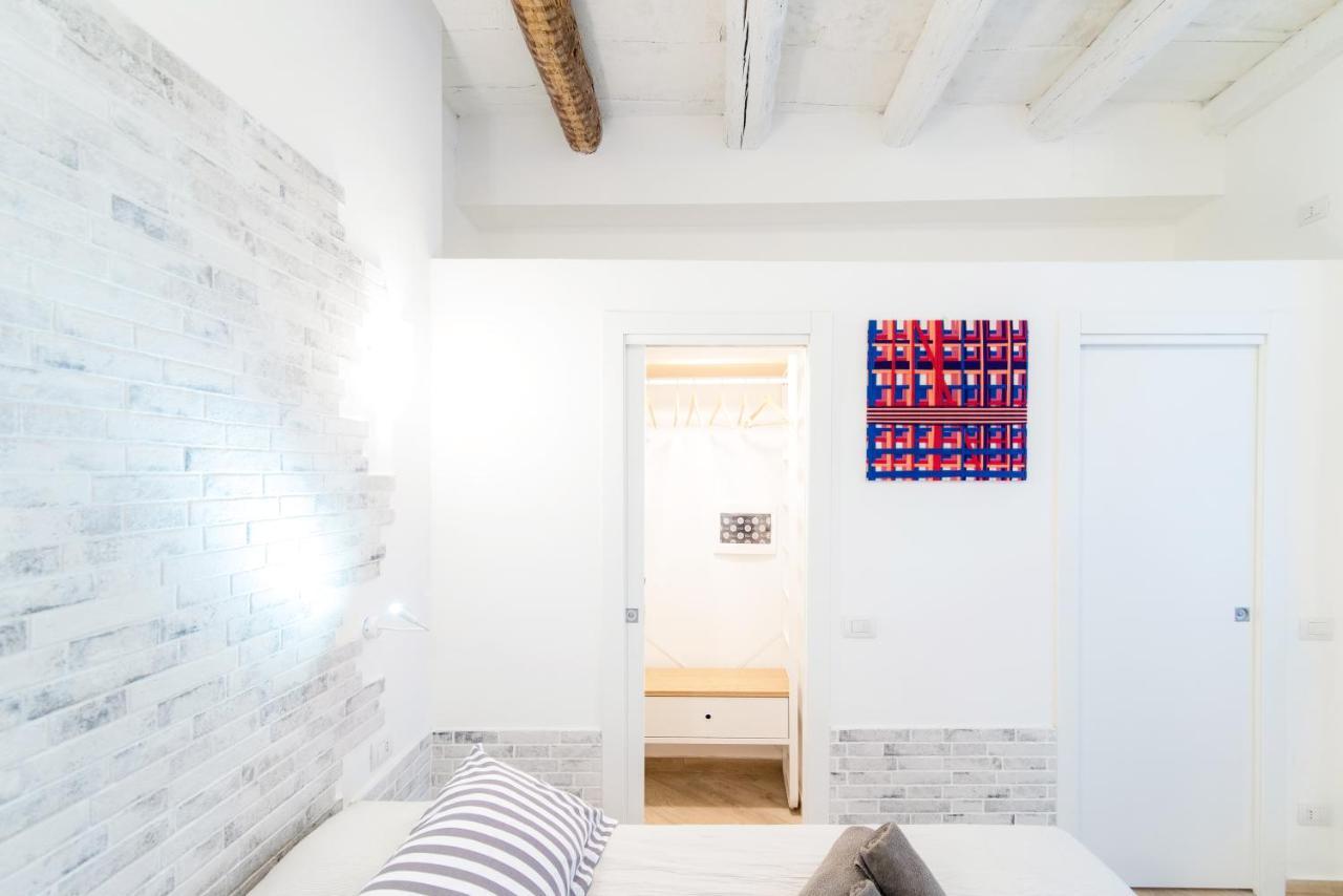 Urban Flat Via Diaz 105