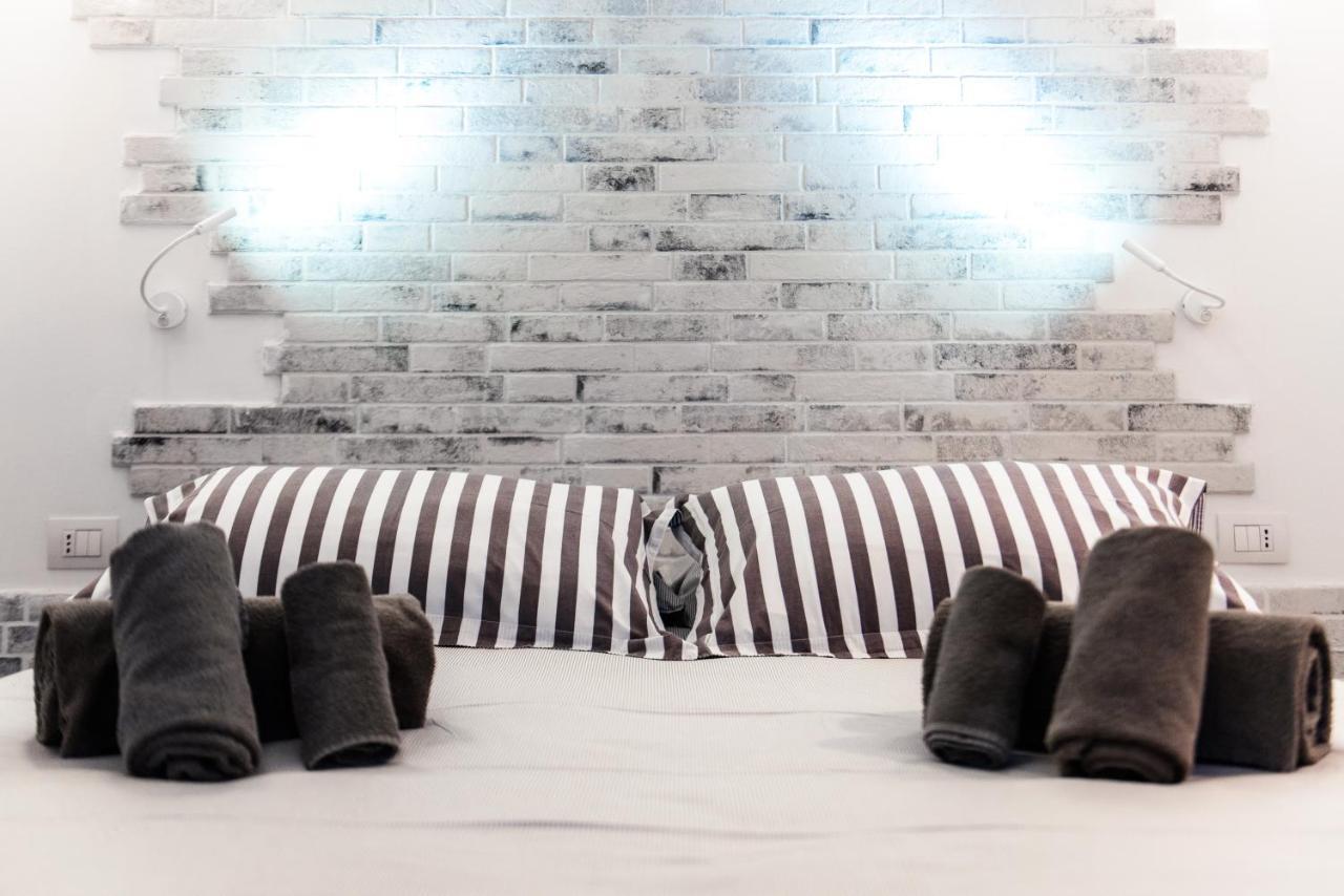 Urban Flat Via Diaz 105 Apartment Como